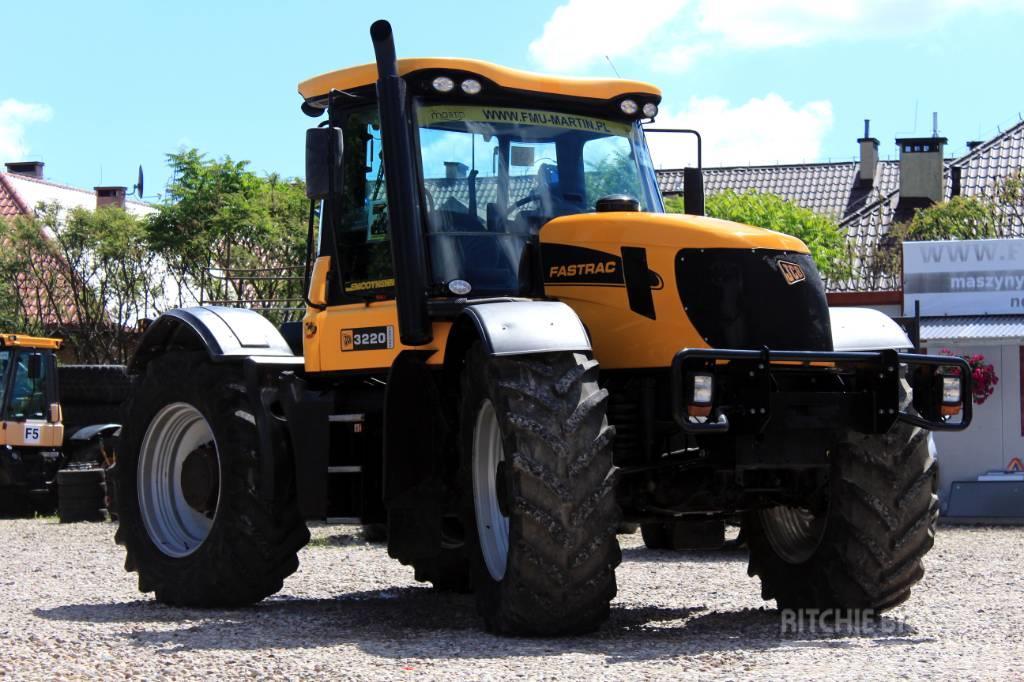 JCB Fastrac 3220-65 Traktori