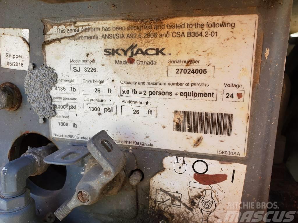 SkyJack SJ 3226 Šķerveida pacēlāji