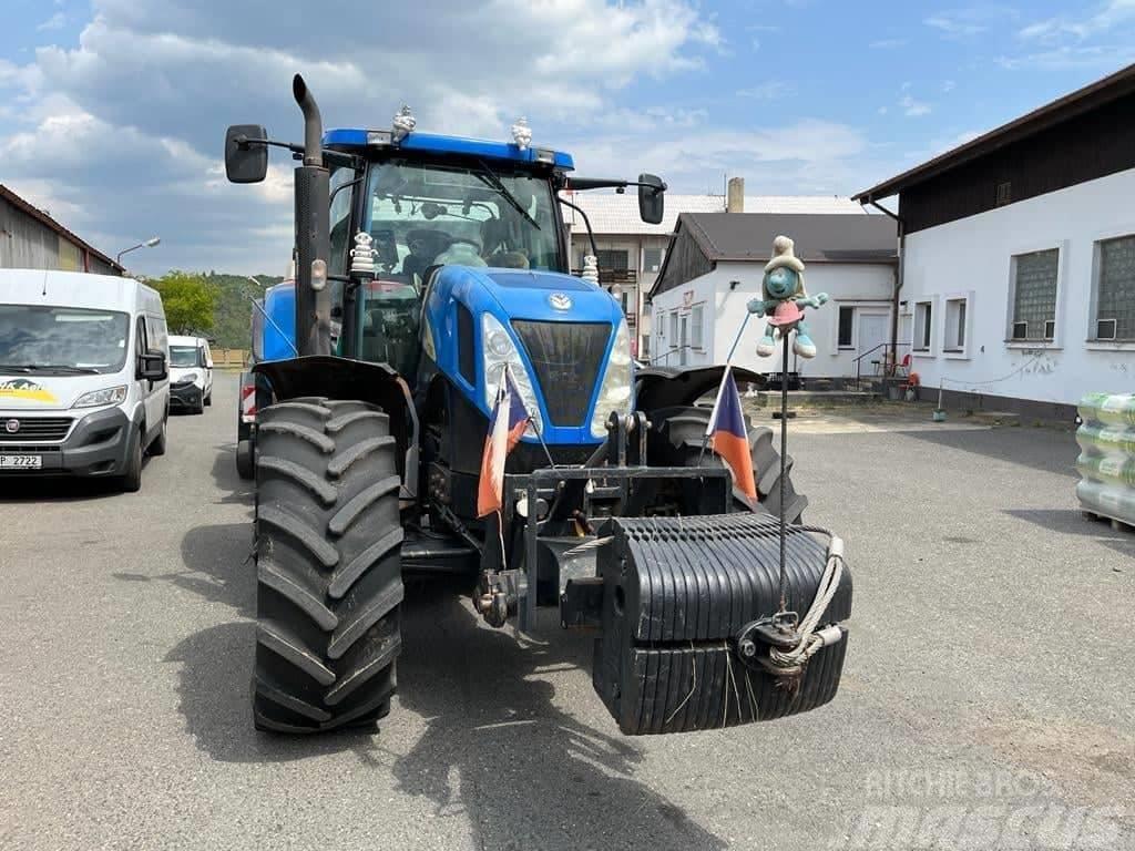New Holland T 7050 Traktori