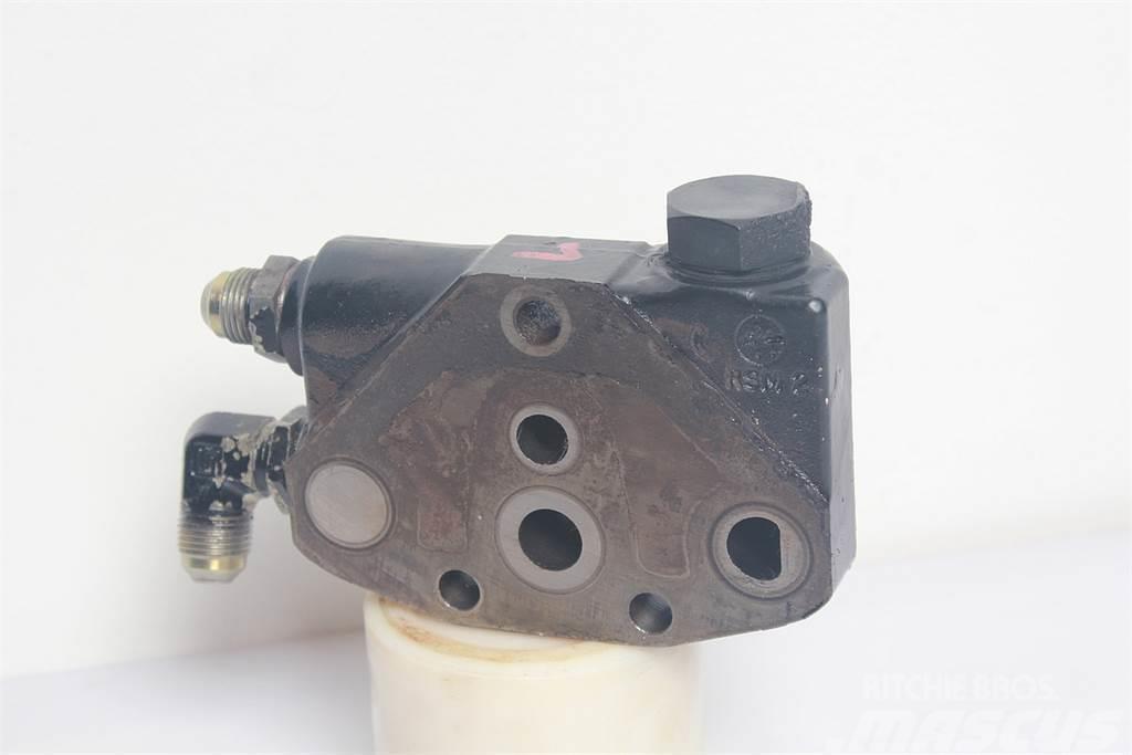 Massey Ferguson 4255 Remote control valve Hidraulika