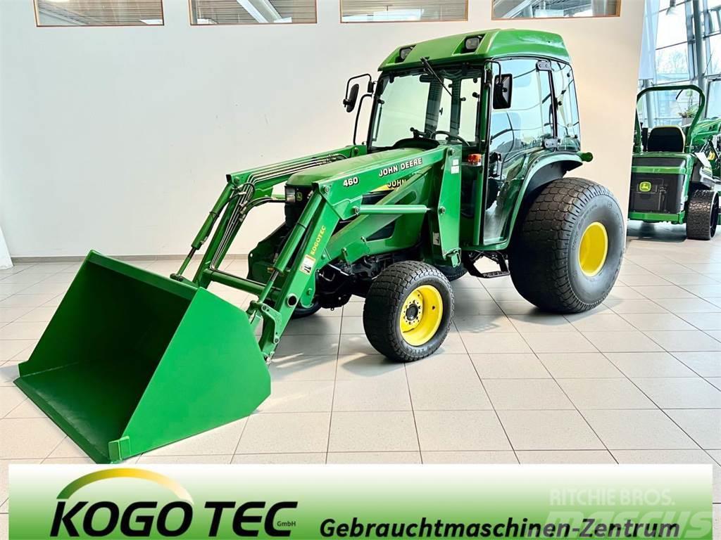 John Deere 4700 Kompaktie traktori