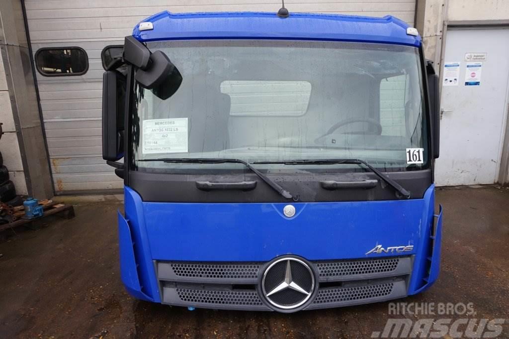 Mercedes-Benz ANTOS S-CAB CLASSICSPACE 320MM MM TUNNEL Kabīnes un interjers