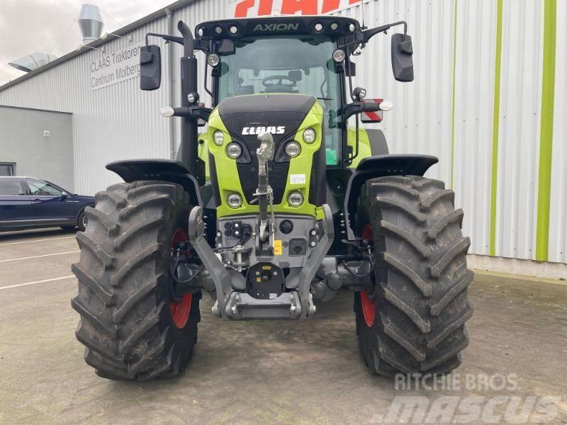 CLAAS AXION 870 Traktori