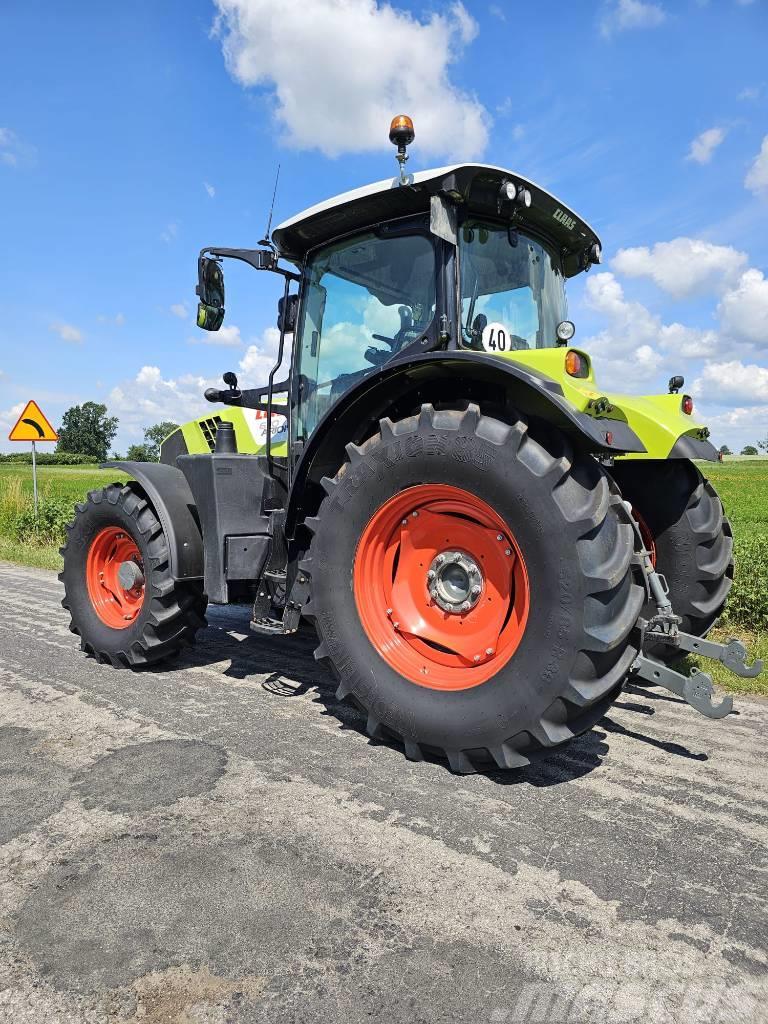 CLAAS arion 630 2018r Traktori