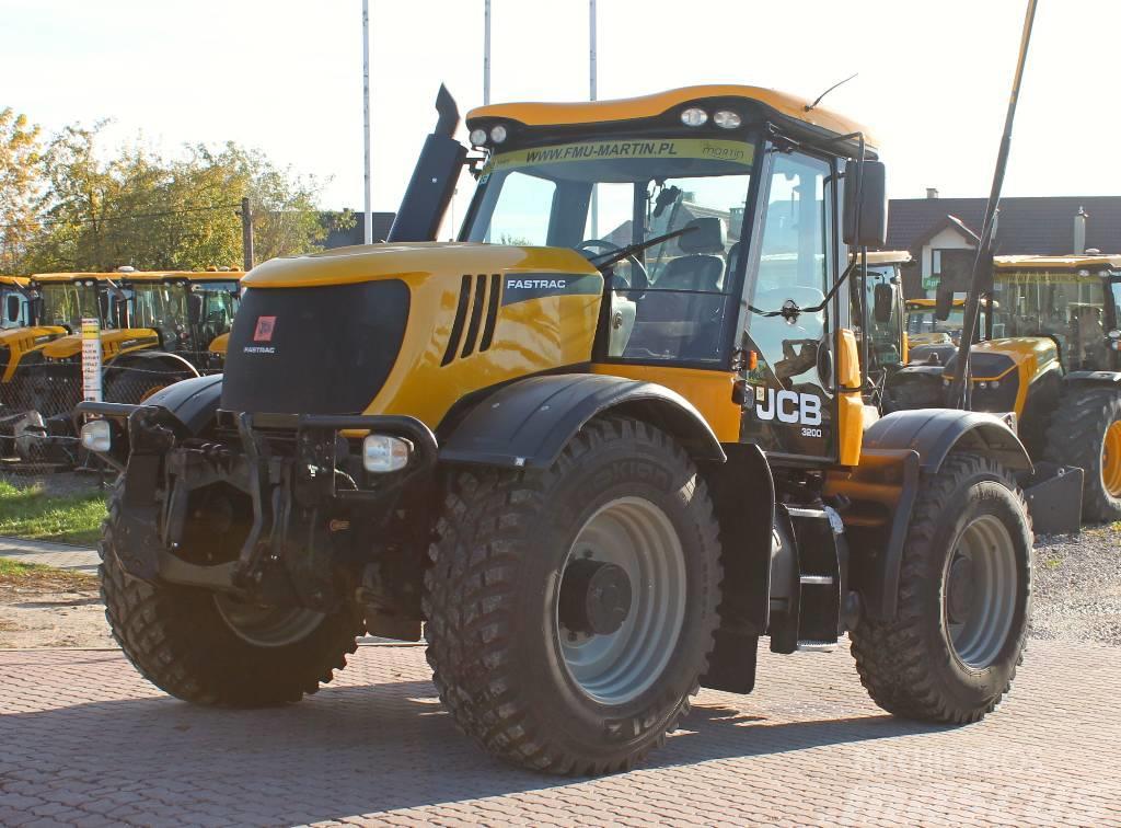 JCB 3200 Traktori
