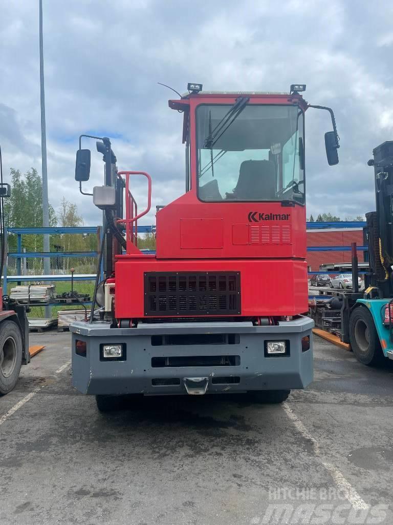 Kalmar TRX242 Terminālie traktori