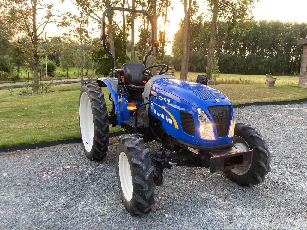 New Holland Boomer 50 HST Traktori