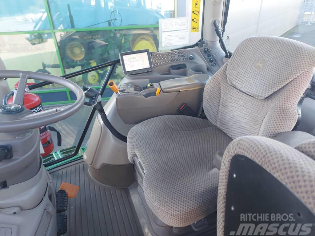 John Deere 6210 R Traktori