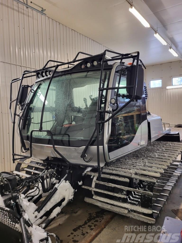 Prinoth Husky Sniega traktori