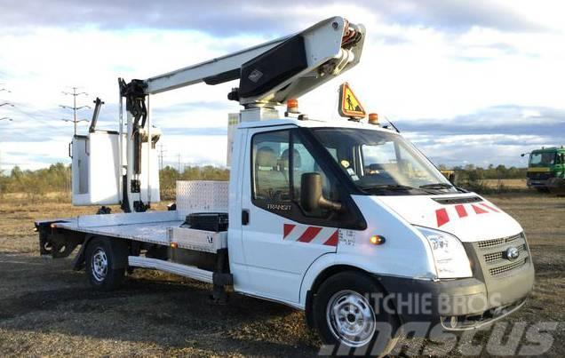  et38 13,8 mts on ford transit truck-lifter Furgons