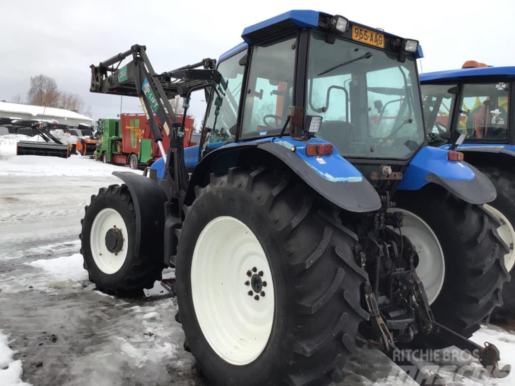 New Holland TM 115 Traktori