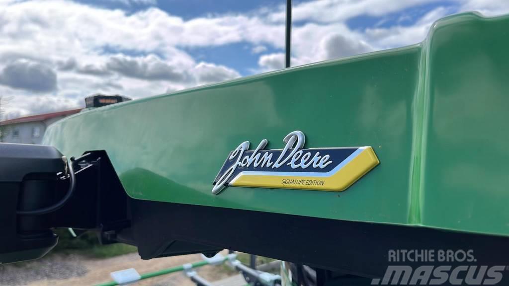 John Deere X9 1100 Ražas novākšanas kombaini