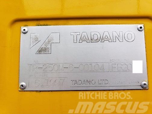 Tadano TR250M-6 Celtņi nelīdzenām virsmām