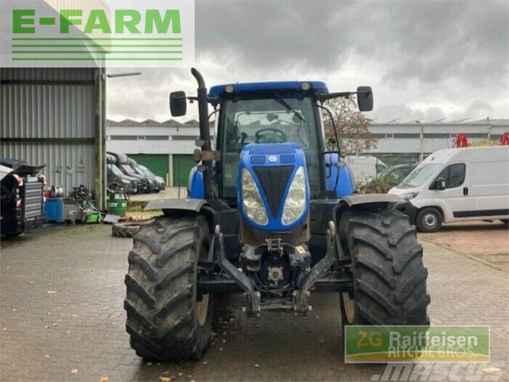 New Holland t7.210 Traktori