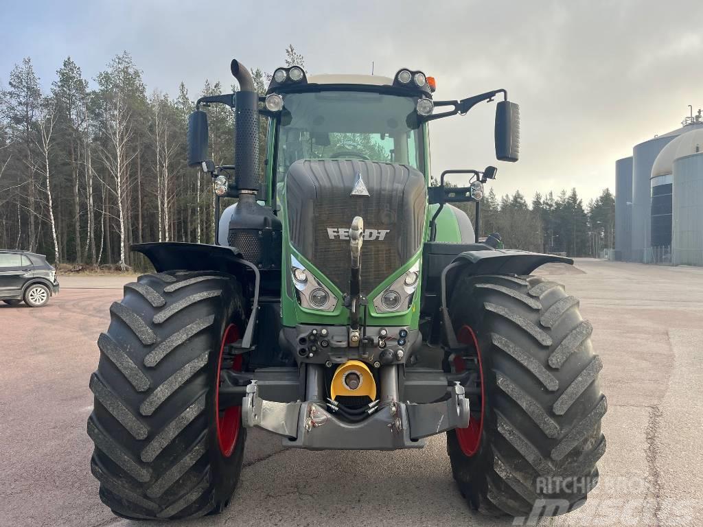 Fendt 828 Vario Profi Plus Traktori