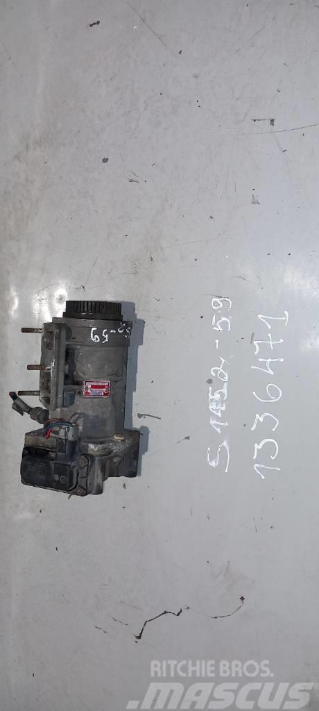 Scania R144.530 main brake valve 1336471 Bremzes