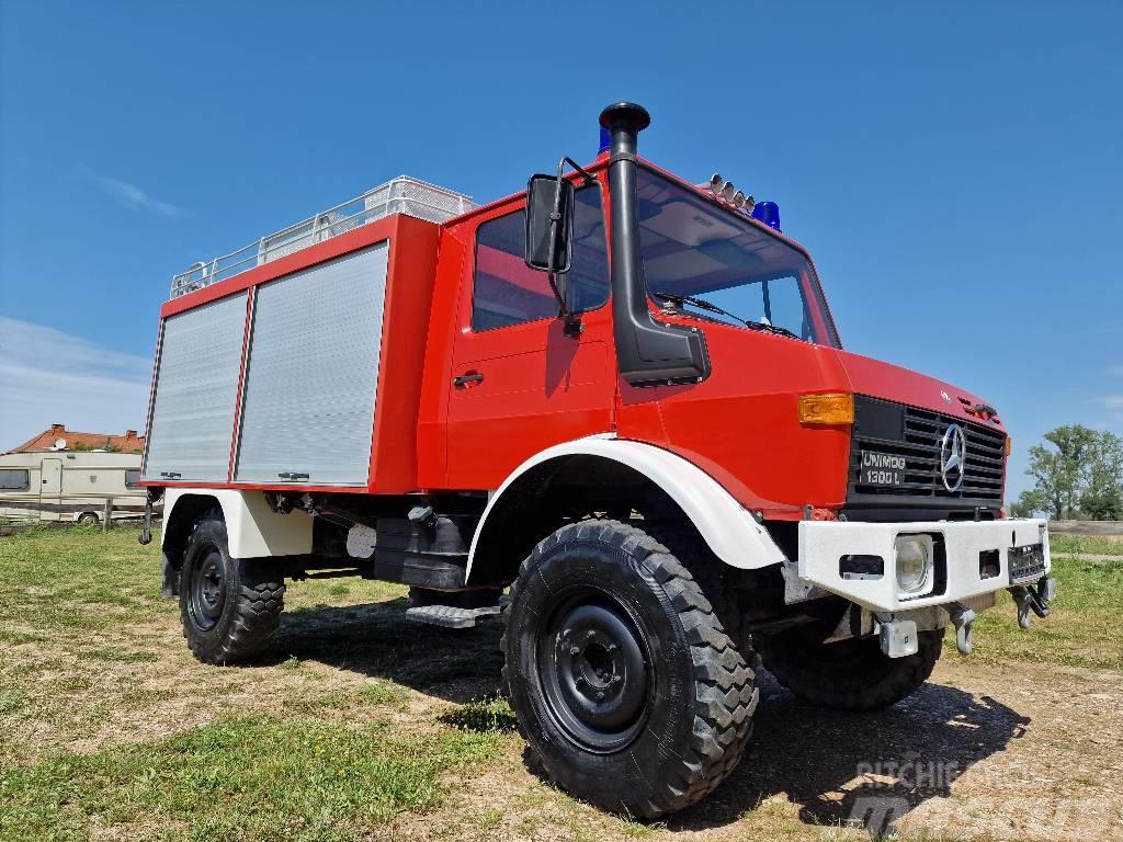 Mercedes-Benz Unimog U1300L Turbo Feuerwehr Evakuators ar manipulatoru