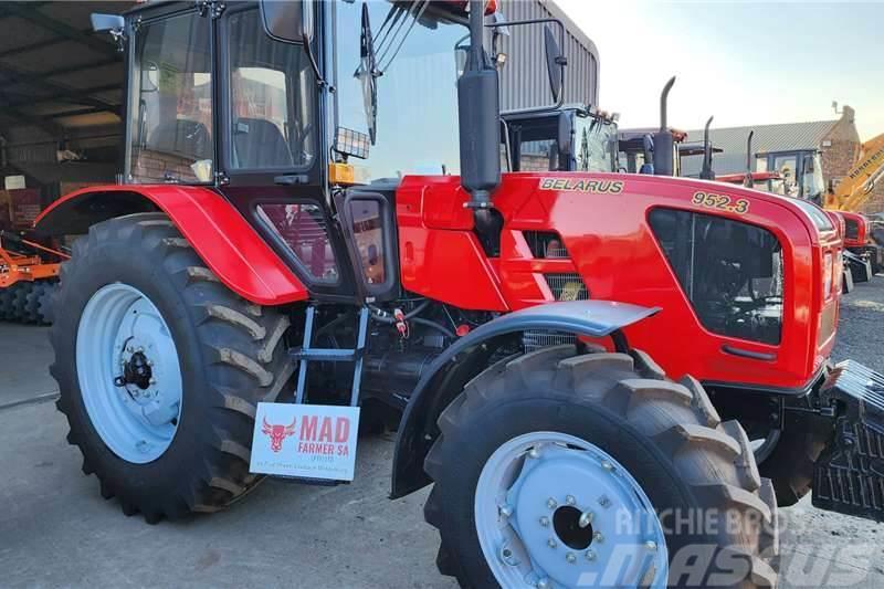 Belarus 952.3 4wd cab tractors (70kw) Traktori