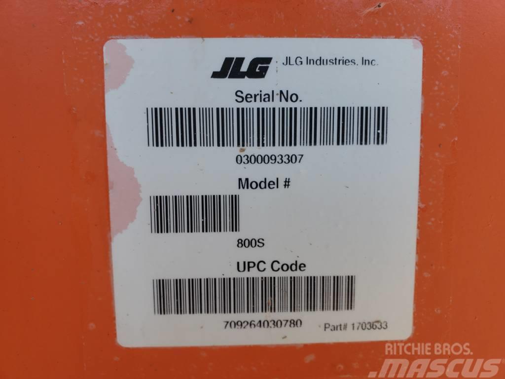 JLG 800 S Apvidus autokrāvējs