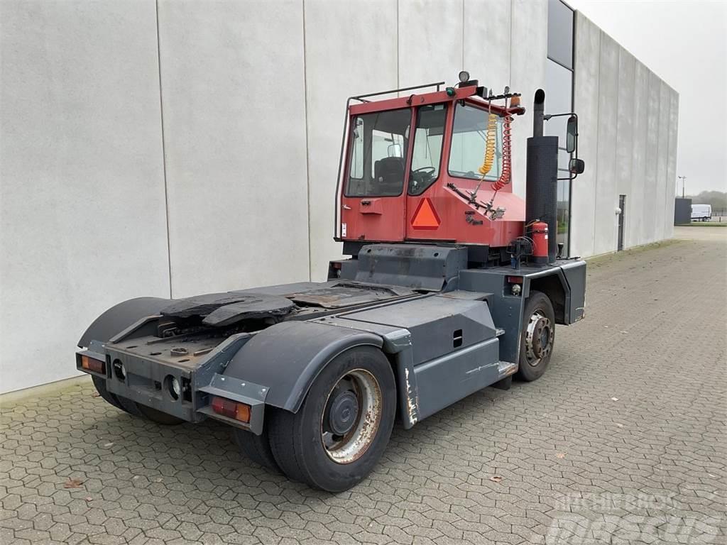 Kalmar TT2000 Terminālie traktori