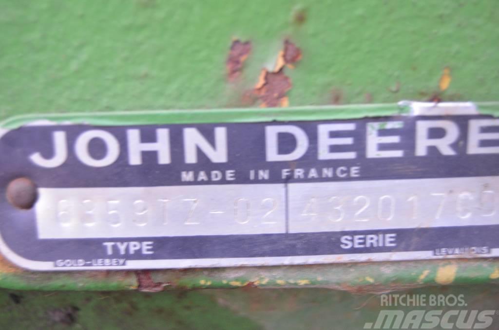 John Deere 3659 TZ Cits traktoru papildaprīkojums
