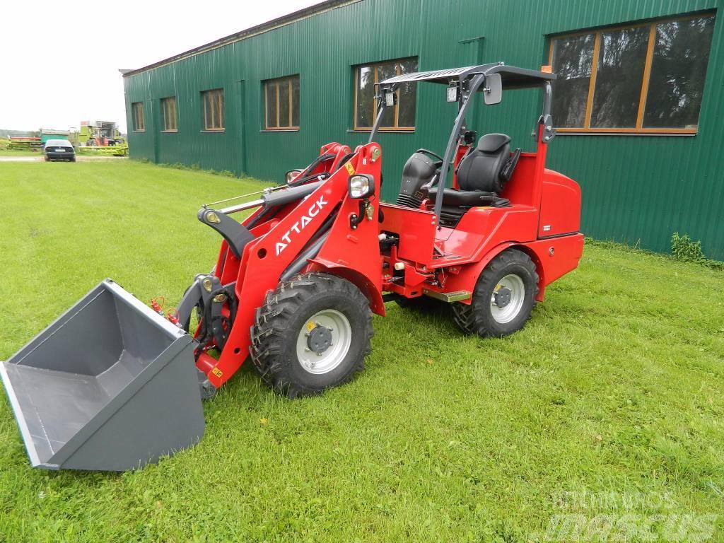 Attack 850 K50 Kompaktie traktori