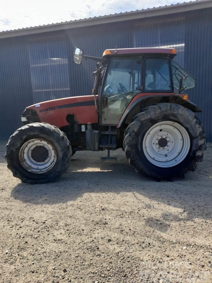 Case IH MXM155 Traktori