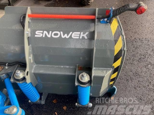 Snowek U360 U-Aura Sniega naži un tīrītāji
