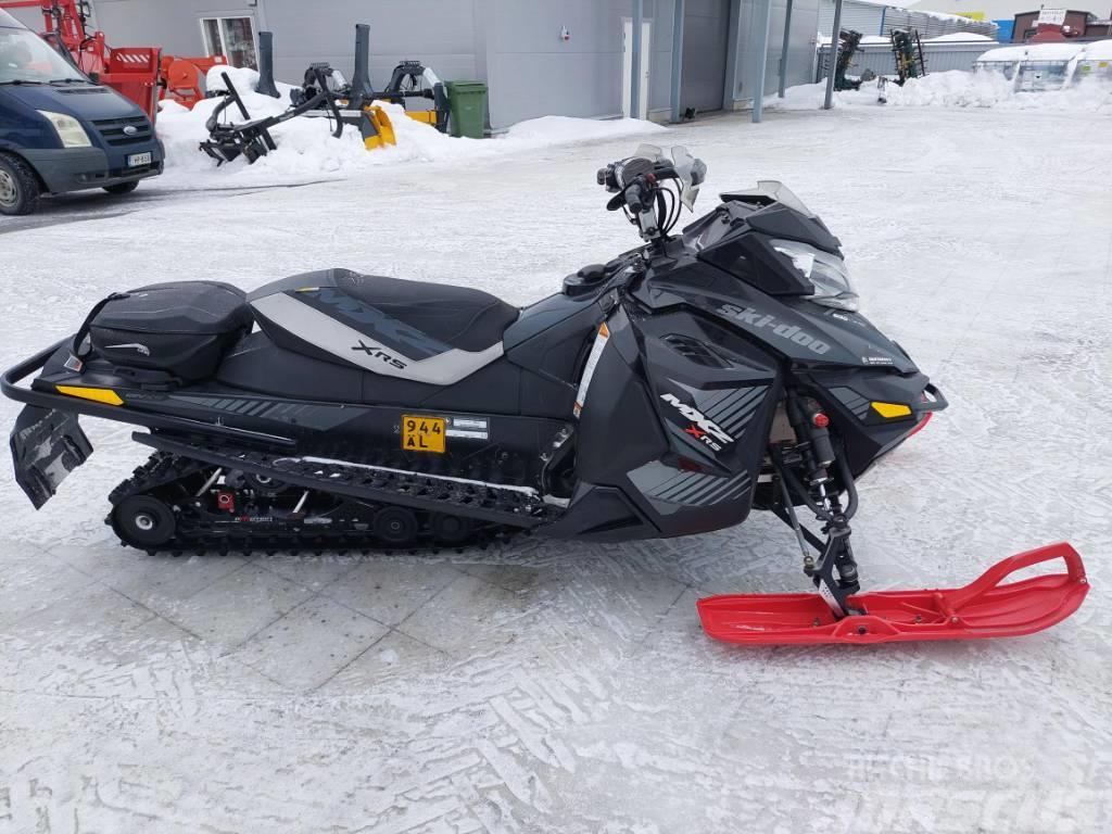 Ski-doo mxz 600 xrs Sniega motocikli
