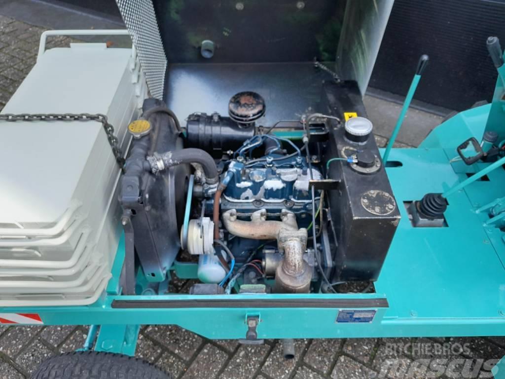 Prins 850 ruwterrein heftruck diesel Tehnika ar dīzeļa dzinēju