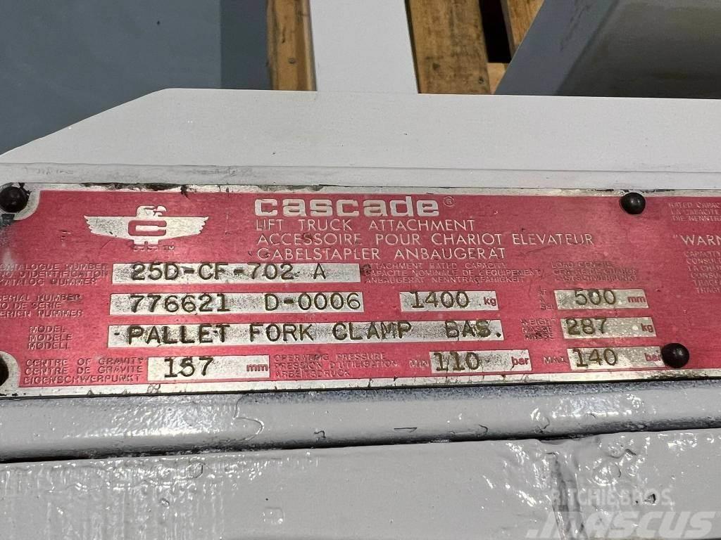 Cascade 25D-CF-702 A Dakšu satvērēji