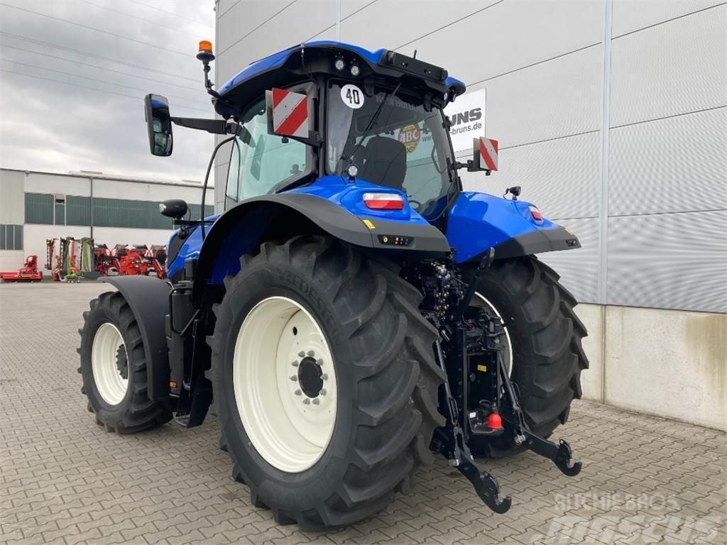New Holland T7.245 AUTOCOMMAND NEW GEN Traktori