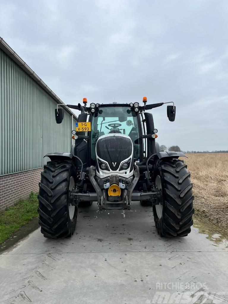 Valtra N174 Direct (vario) tractor Traktori