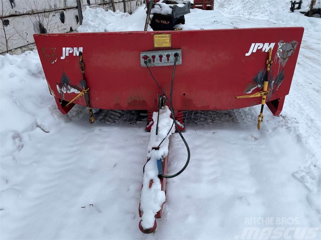JPM 19 Traktori lavetti Zemie treileri