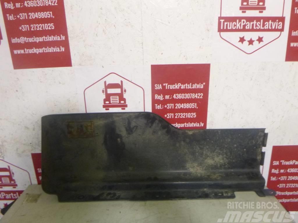 Volvo FH13 Right wing front part 8141237 Kabīnes un interjers