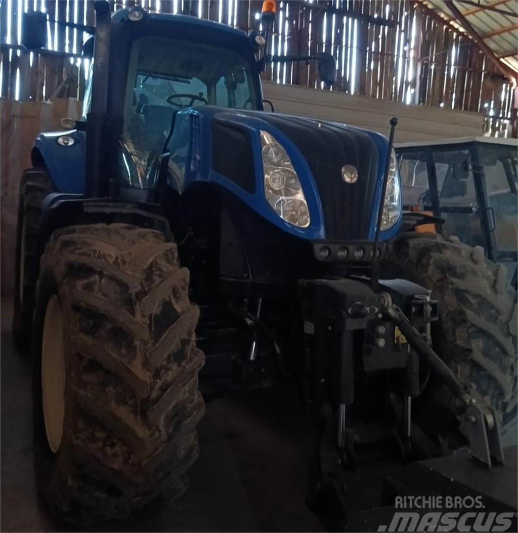 New Holland T 8.390 Traktori