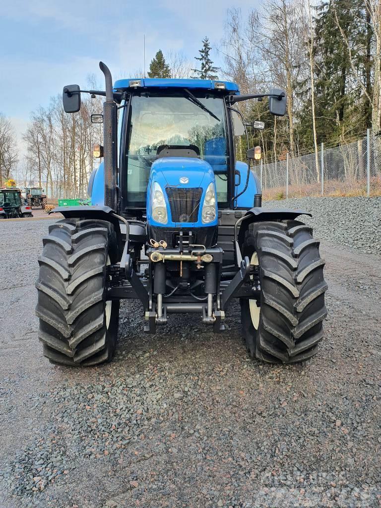New Holland T 6080 Traktori