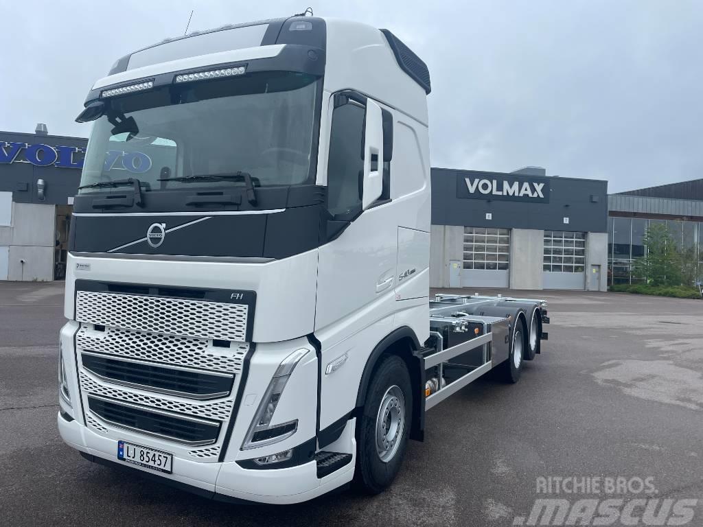 Volvo FH540 Containerbil - Levering omgående Smagās mašīnas ar konteineriem