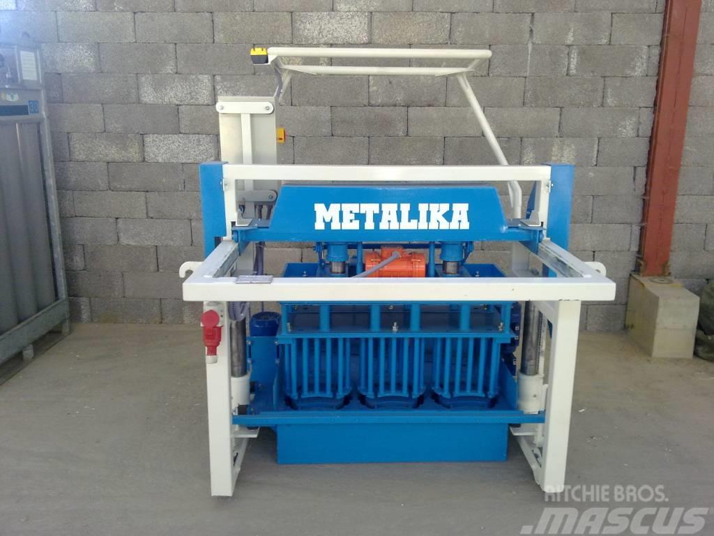 Metalika VP-5 Concrete block making machine Akmens/betona mašīnas