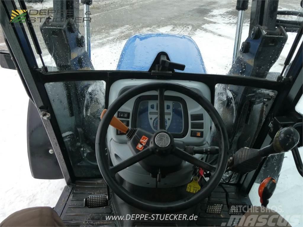 New Holland T4040 Deluxe Traktori