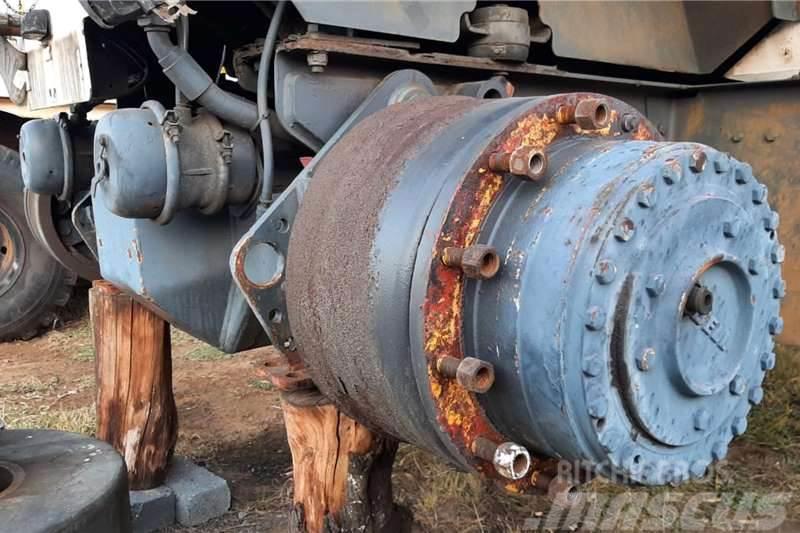Bell 1226 Haulage Tow Tractor Rear Diff Citi