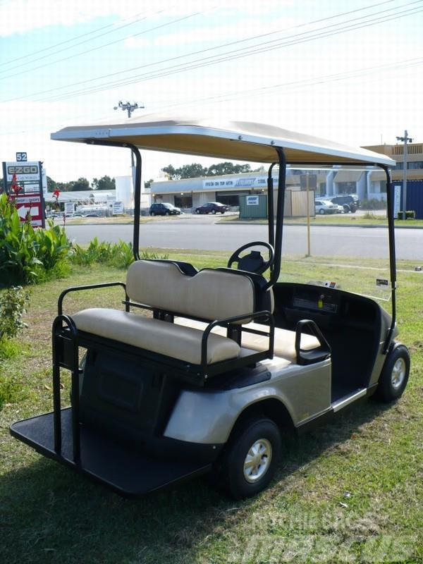  Rental 4-seater people mover Golfa karti