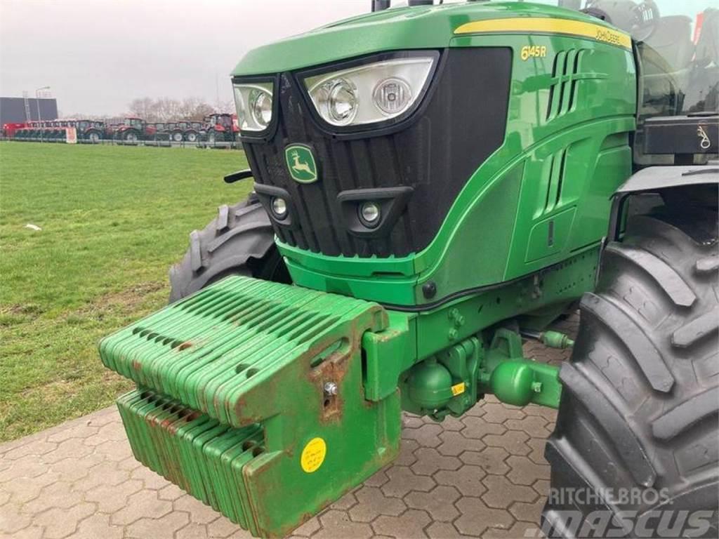 John Deere 6145R Traktori