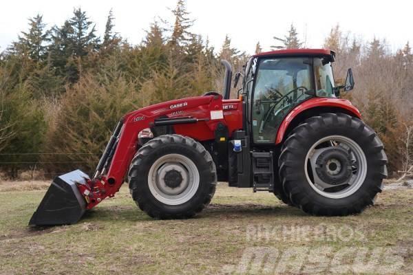 Case 2022 Case IH Farmall 130A Kompaktie traktori