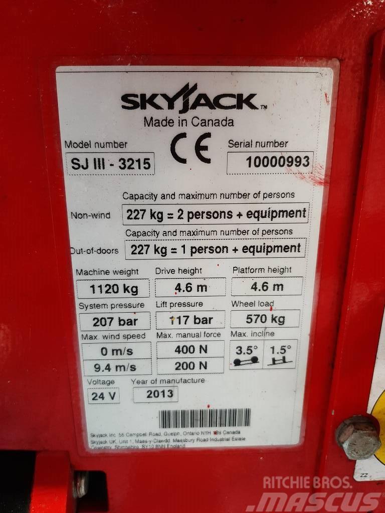 SkyJack SJIII 3215 Šķerveida pacēlāji