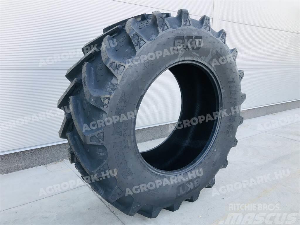 BKT tire in size 710/70R42 Riepas, riteņi un diski