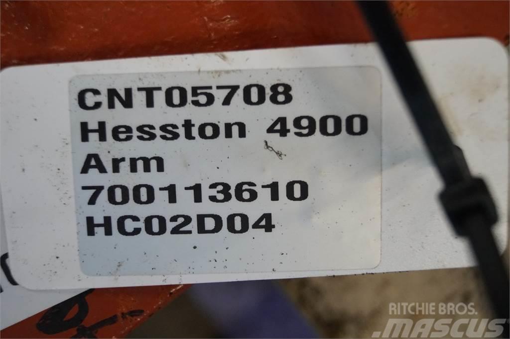 Hesston 4900 Maisu satvērēji