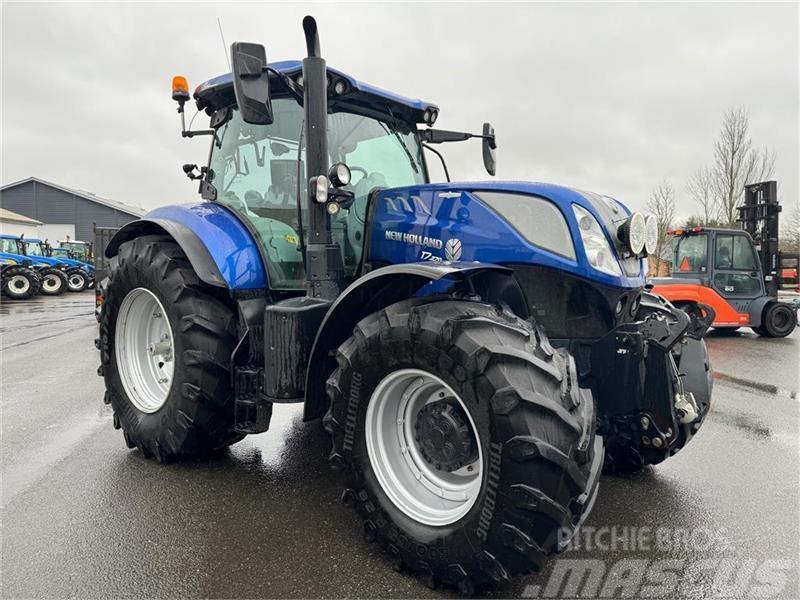 New Holland T7.270 Blue power Traktori