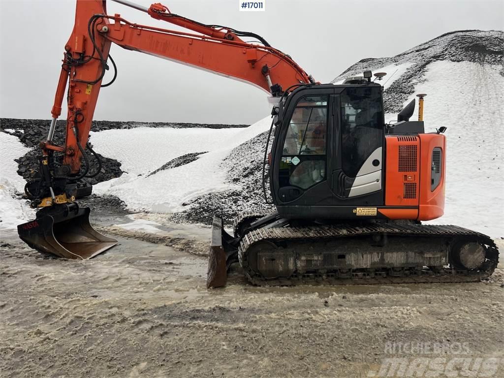 Hitachi ZX135us-6 excavator w/ gps, digging bucket, cleani Kāpurķēžu ekskavatori
