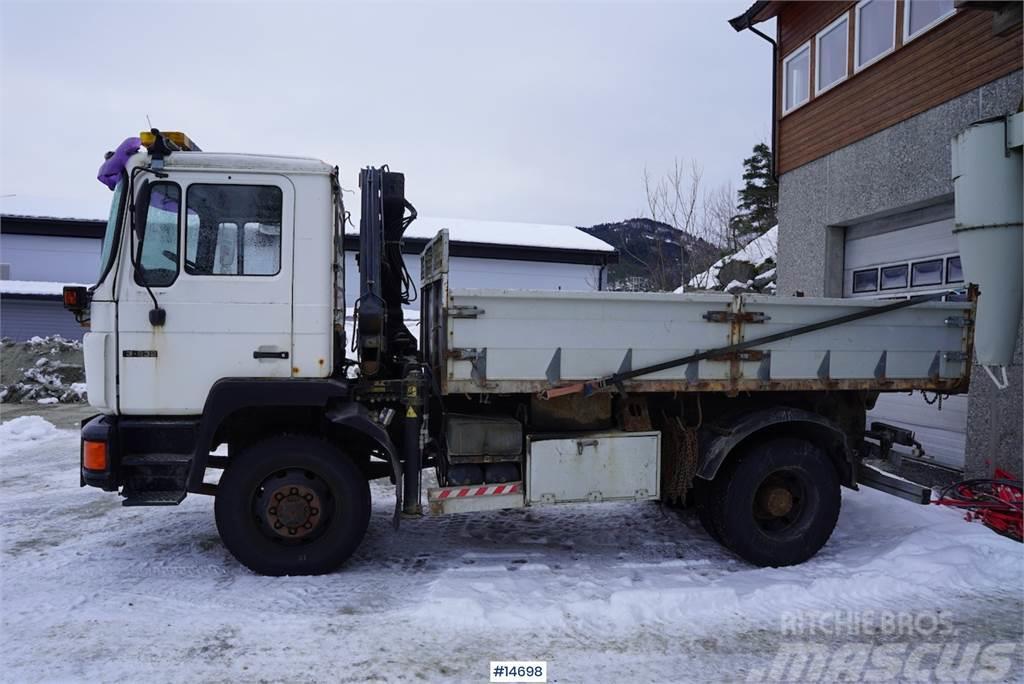 MAN 13.232 FA 4x4 crane truck w/ HIAB 5 T/M & tipper Smagās mašīnas ar celtni